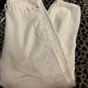 Monrow matching set sweats and top